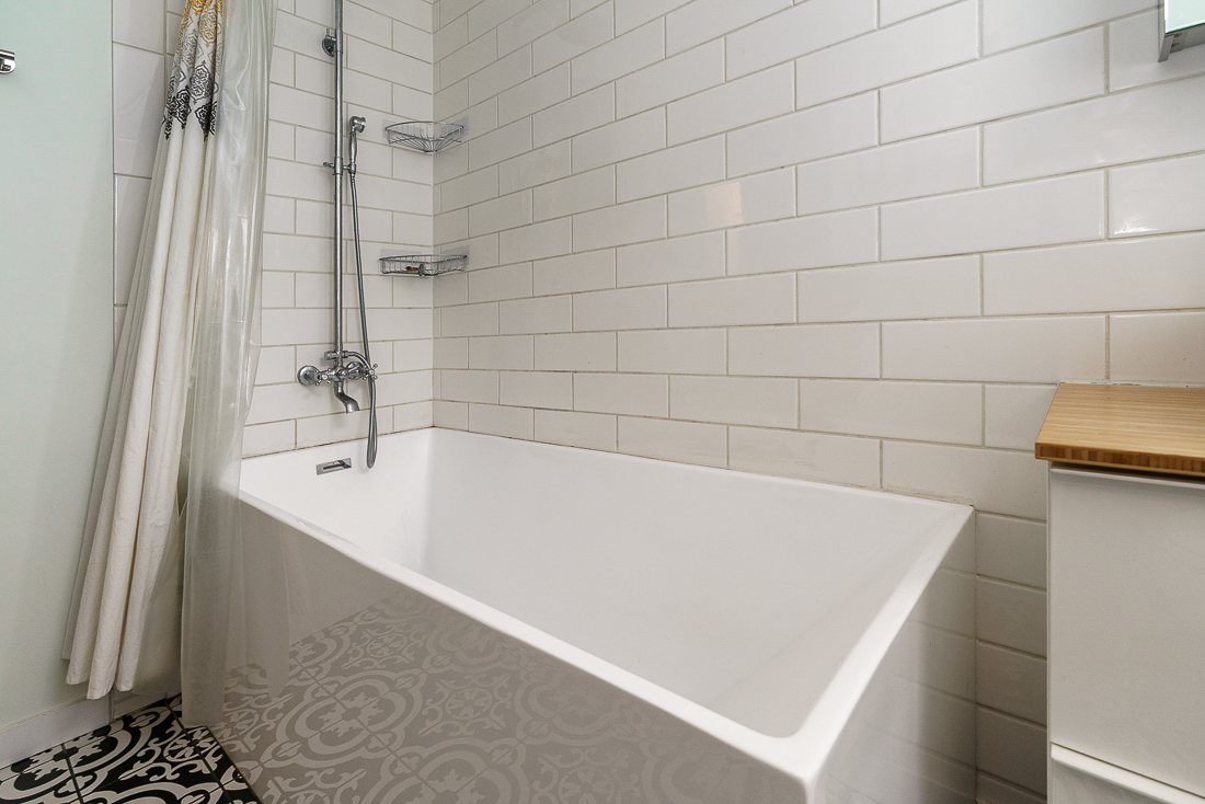 76 e Lakeview Ave-43