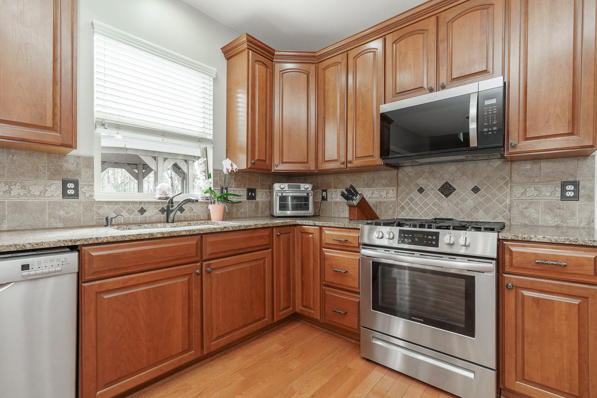 7799 Manorgate St.-33