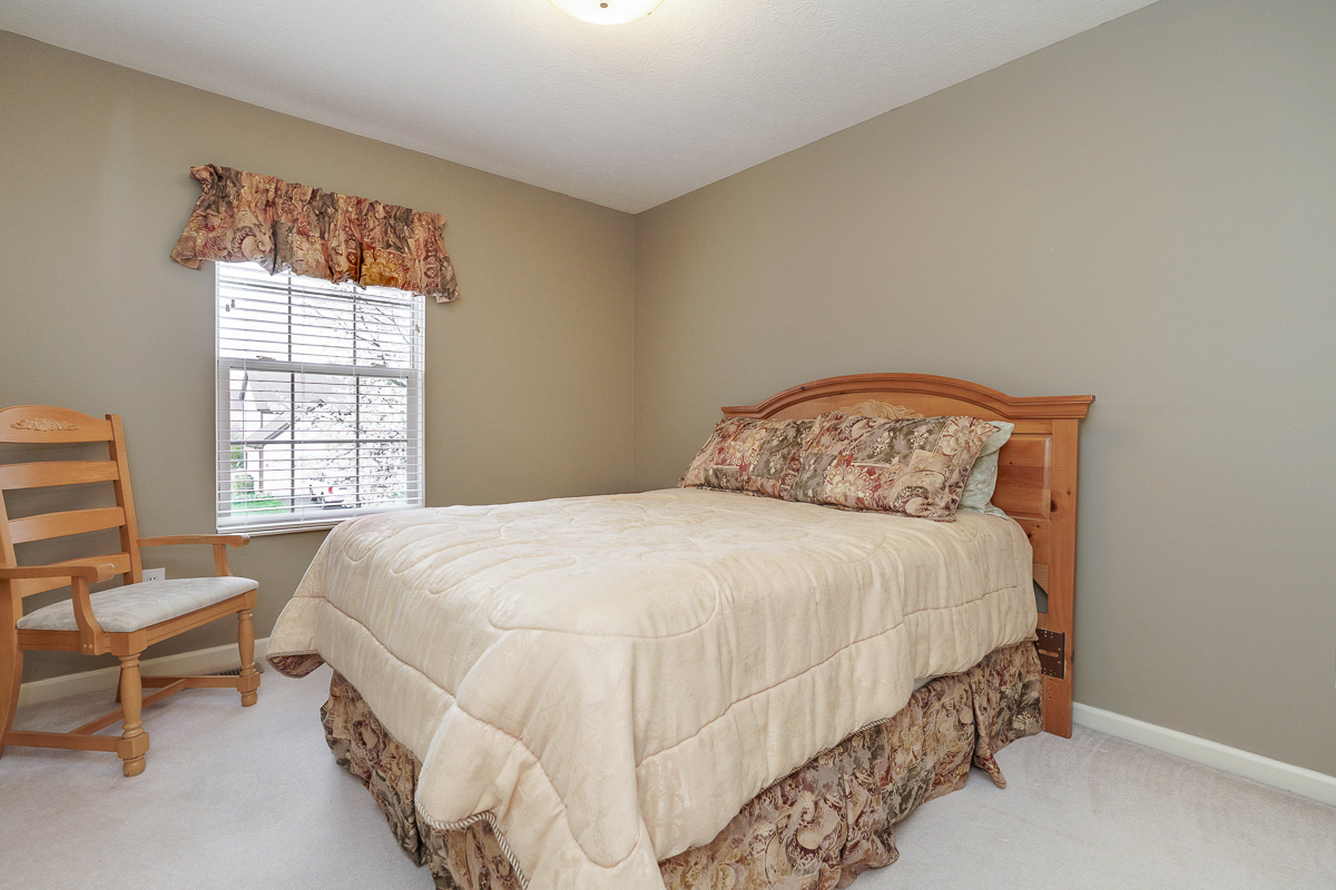 7799 Manorgate St.-47