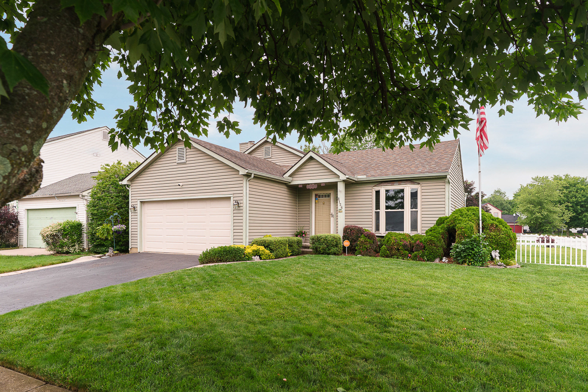 8126 Mandalay Rd-2