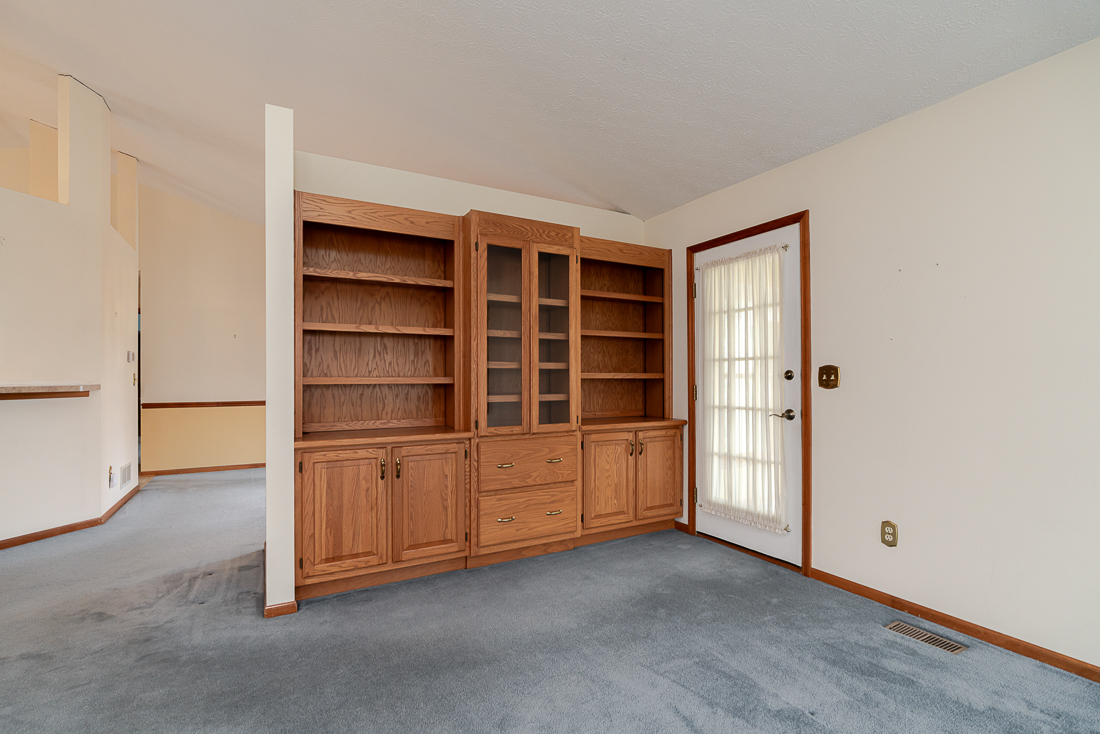 6392 CLAYPOOL Ct--13