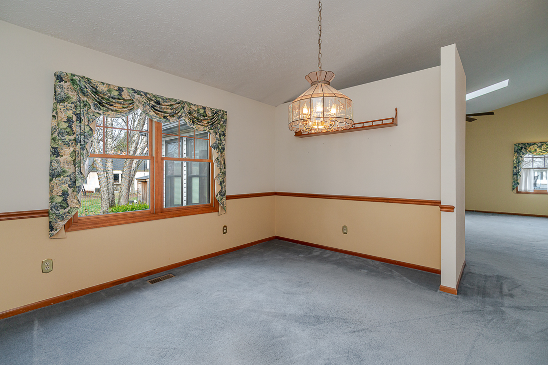 6392 CLAYPOOL Ct--19