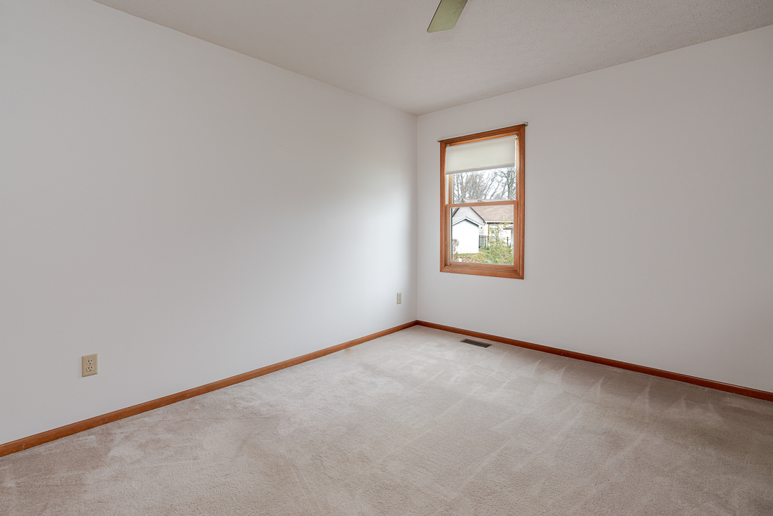 6392 CLAYPOOL Ct--33