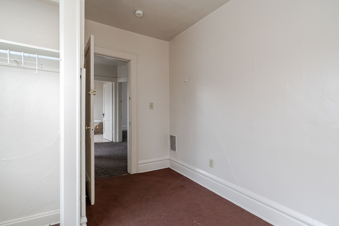 13 E Norwich Ave -21