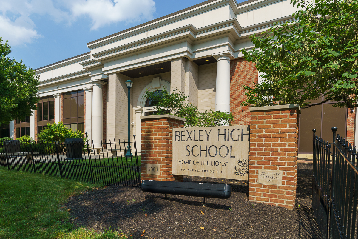 96 N Cassingham Rd-49