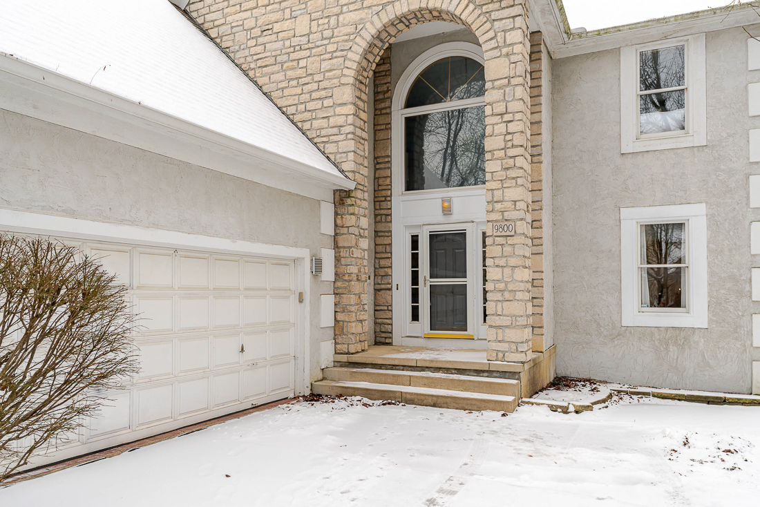 9800 Oxford Circle-2