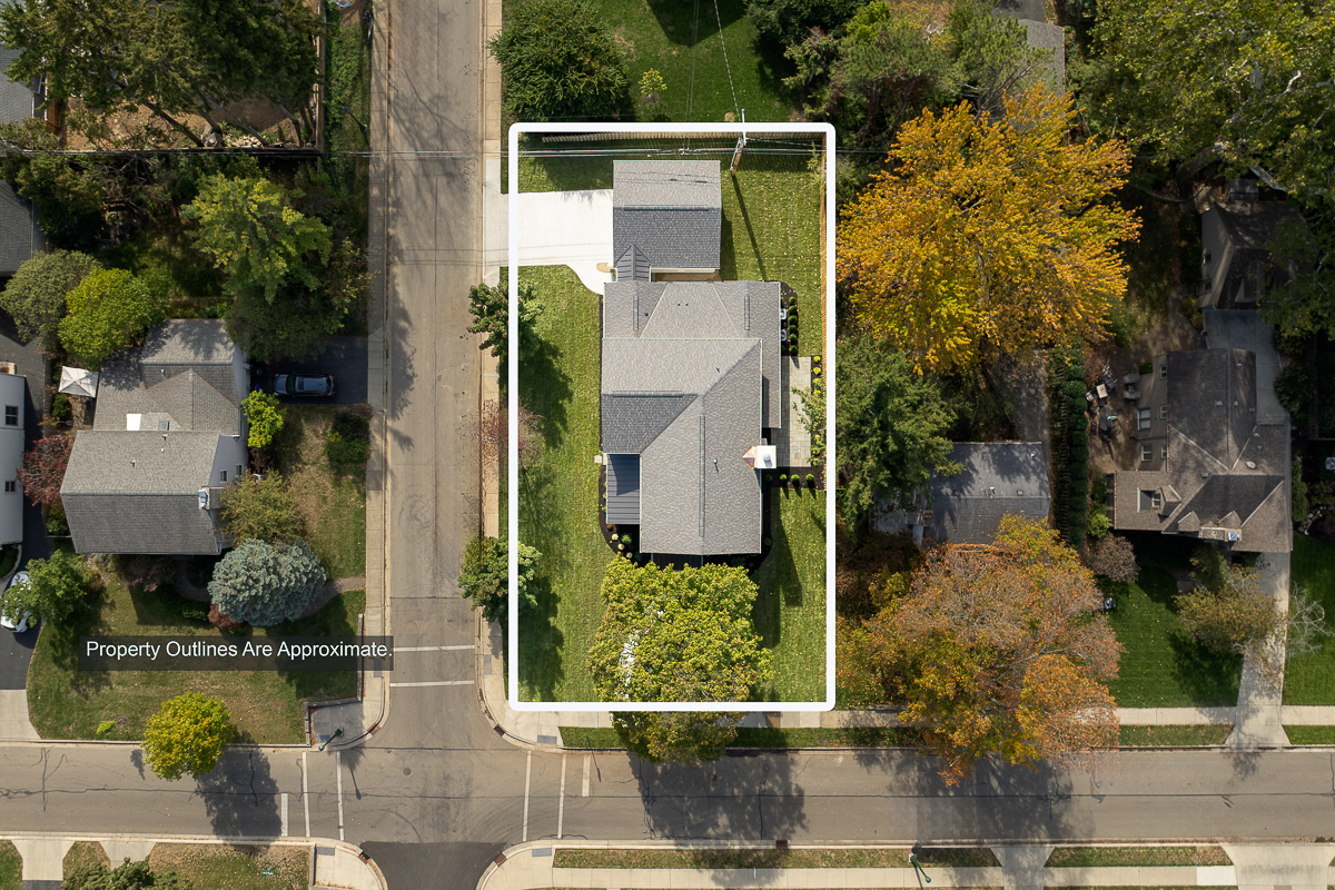 1565 Berkshire Rd Aerials-1