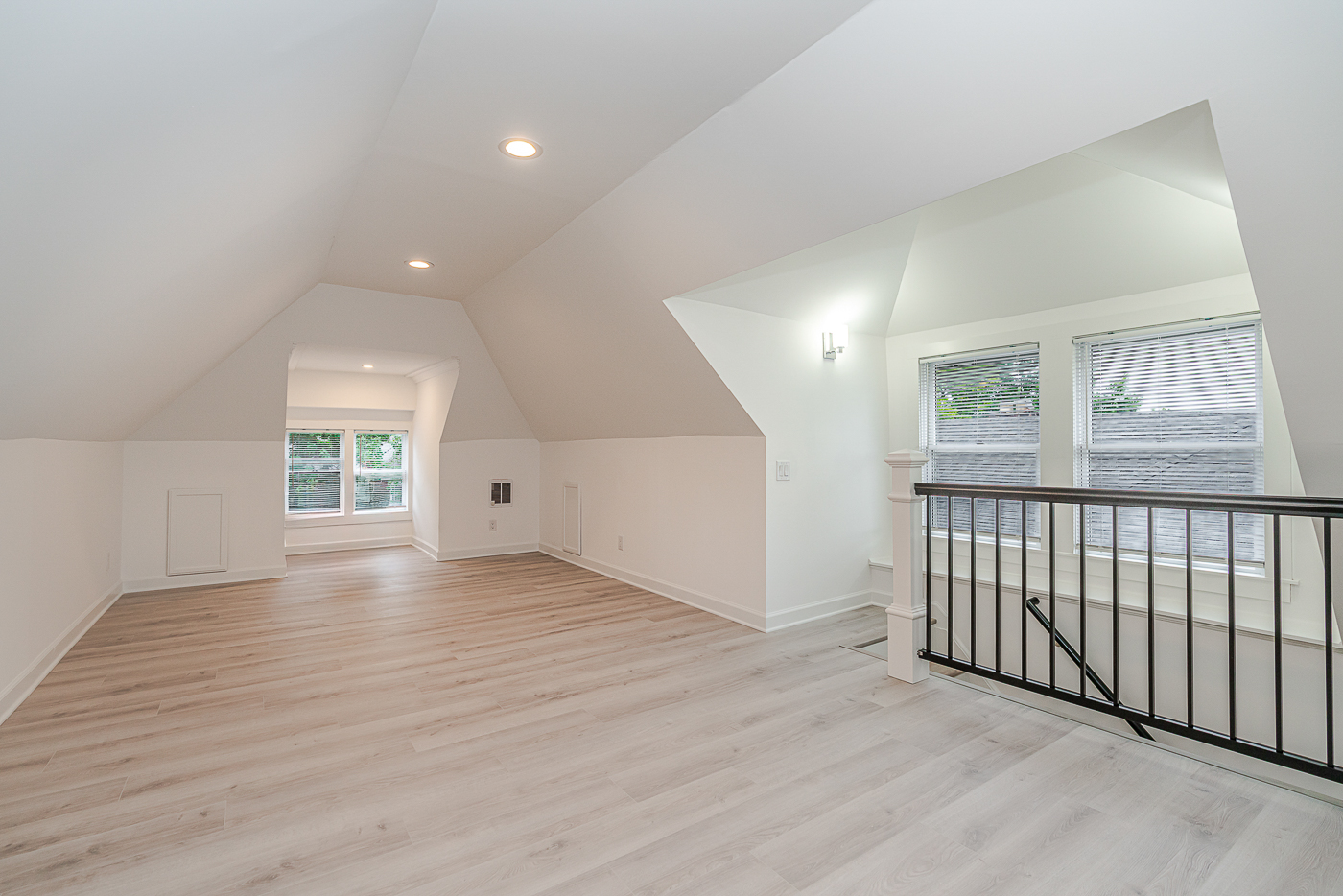 144 E Mithoff St-32-Edit