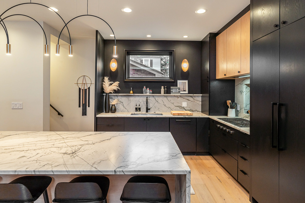 275 e Beck St-26