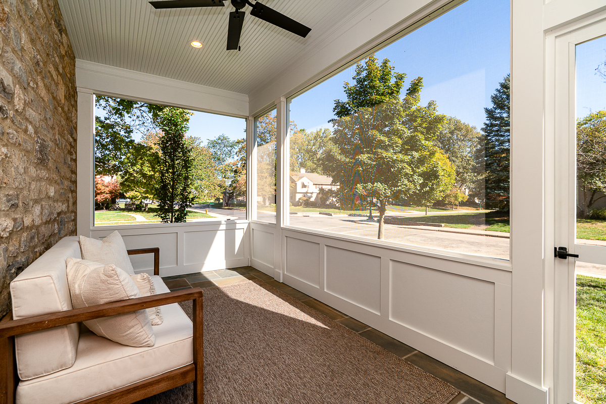 1565 Berkshire Rd.-12