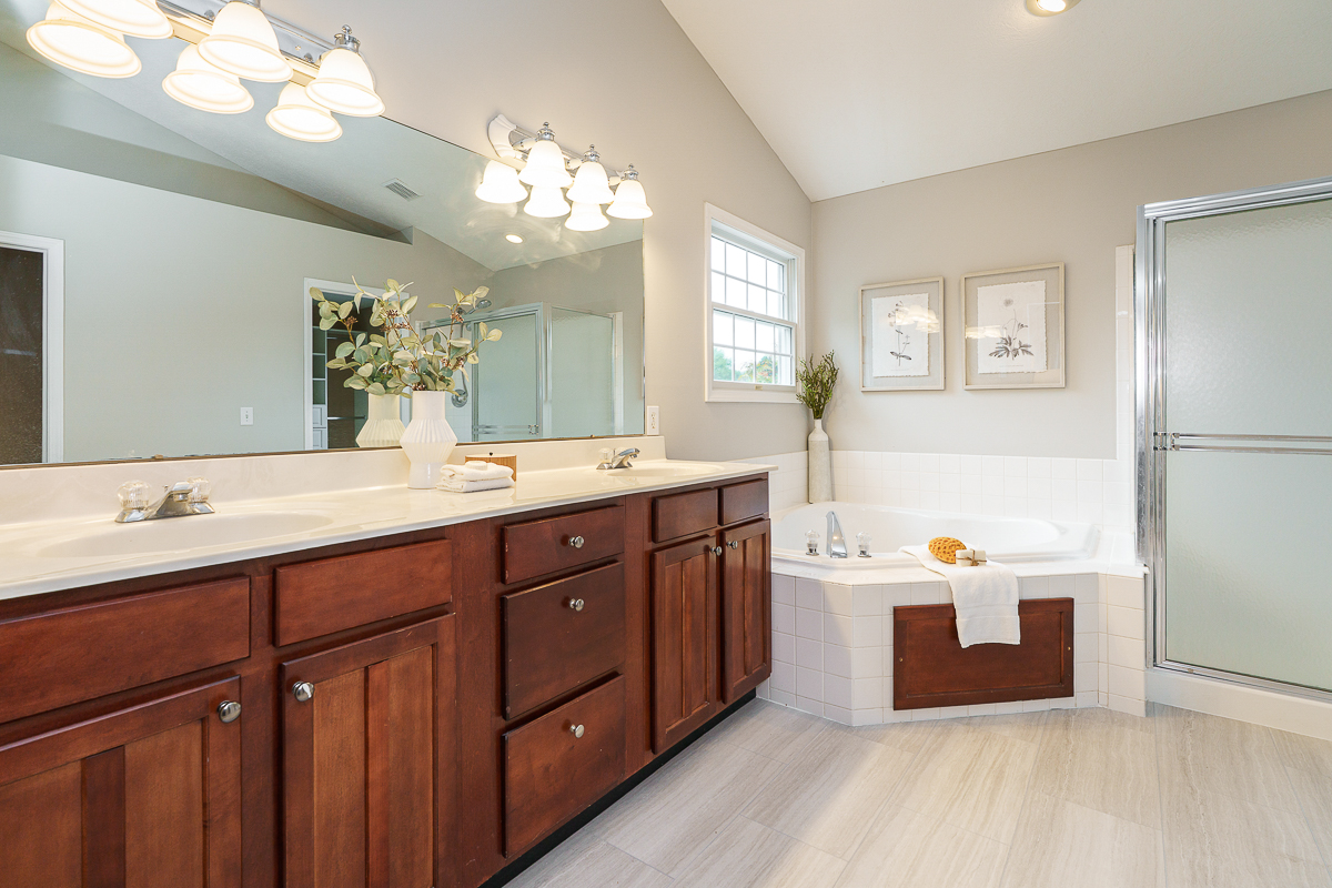 6096 Congressional Dr -Aug 2025-20