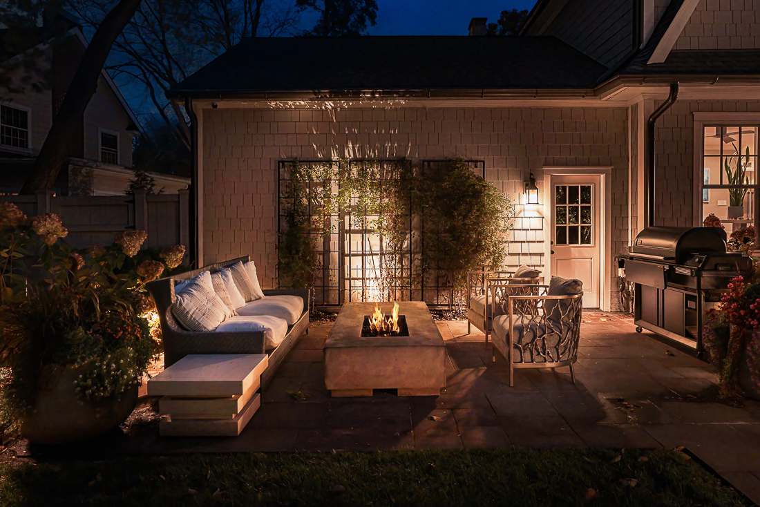 1968 N Devon Rd---10-22-25-10