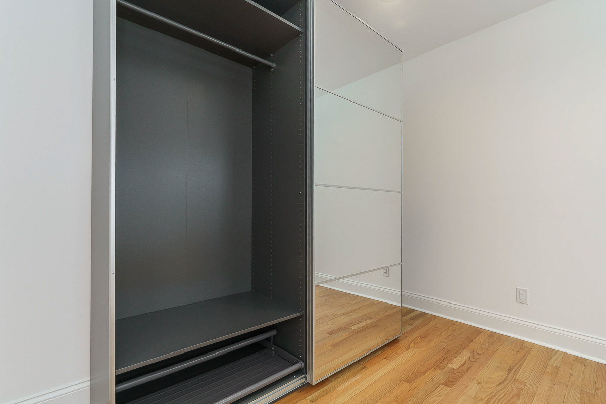 144 e Mithoff St---5