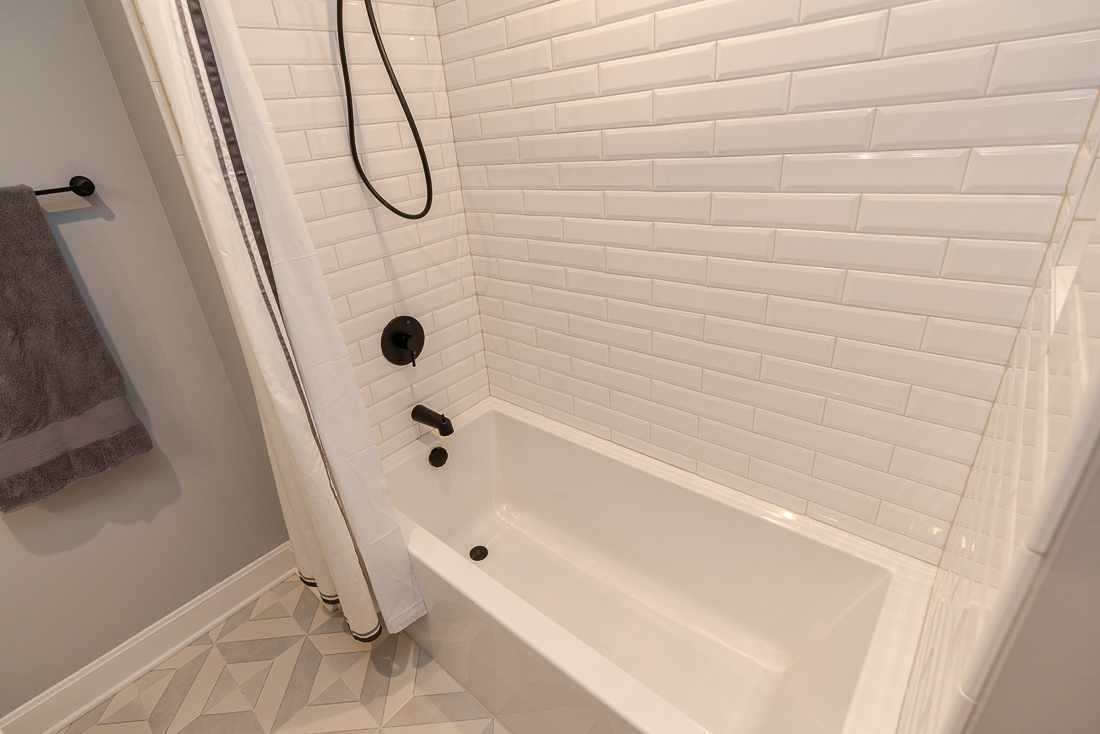 1968 N Devon Rd.-145