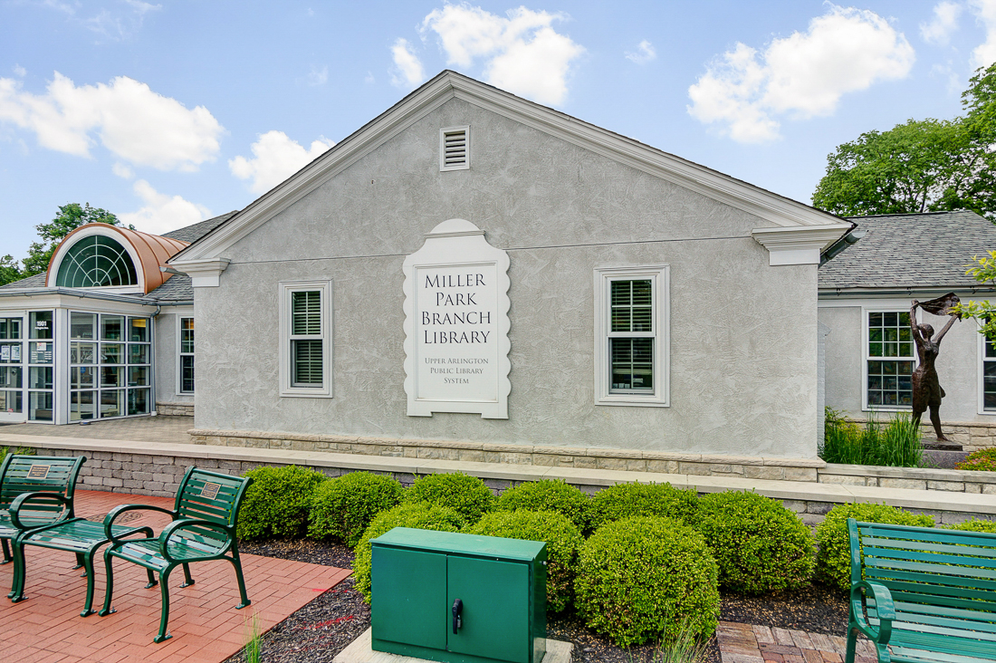 1968 N Devon Rd.-146