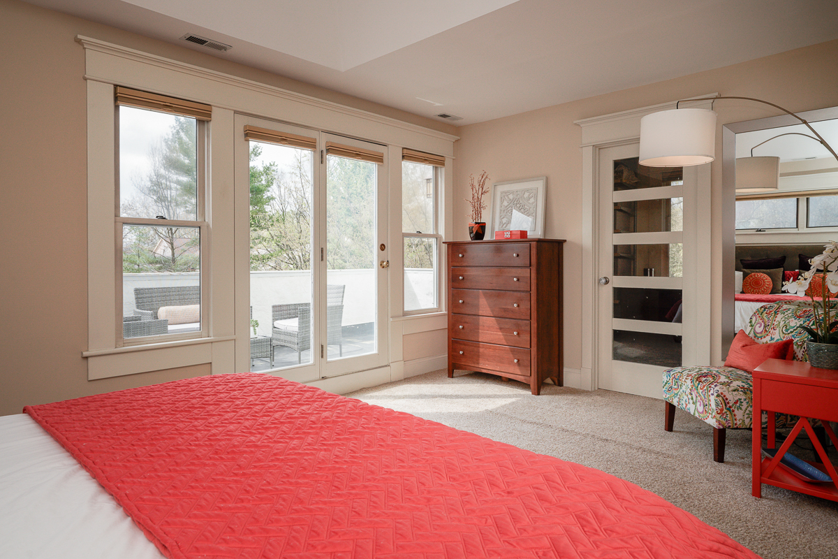 439 s Parkview Ave Primary BR-2