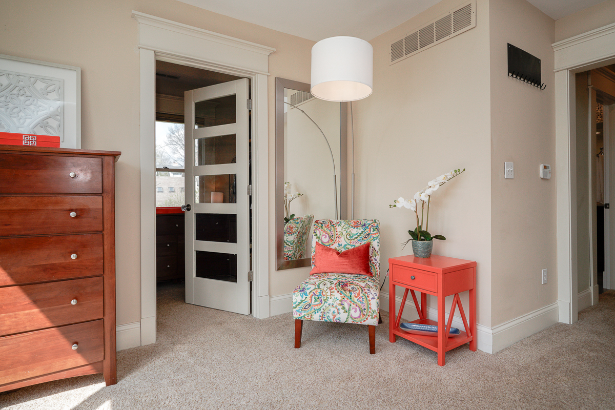 439 s Parkview Ave Primary BR-3