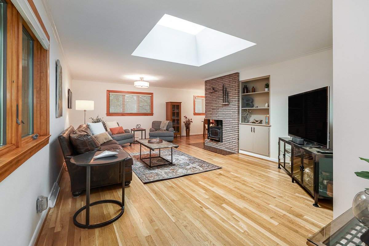 3965 Wynding Dr edit-5