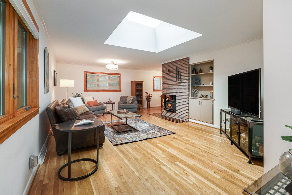 3965 Wynding Dr edit-6