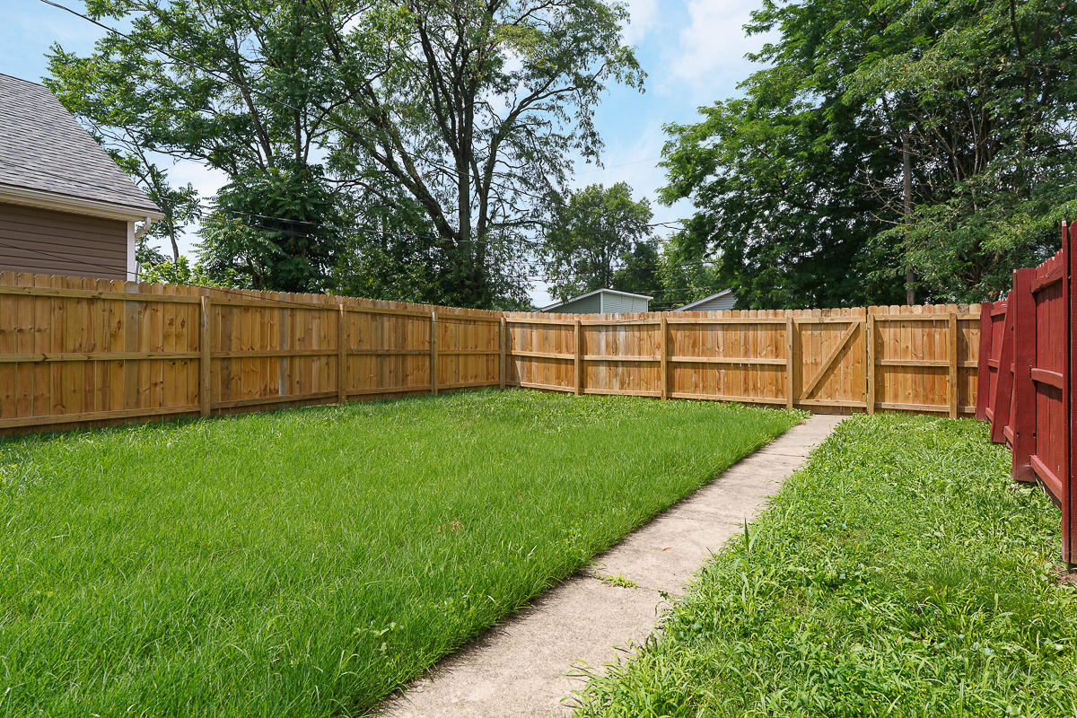 1055 Wilson Ave Exteriors-9